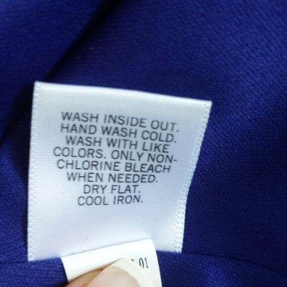 Banana Republic royal blue lace overlay short sleeve blouse, lined, XS - Picture 5 of 6